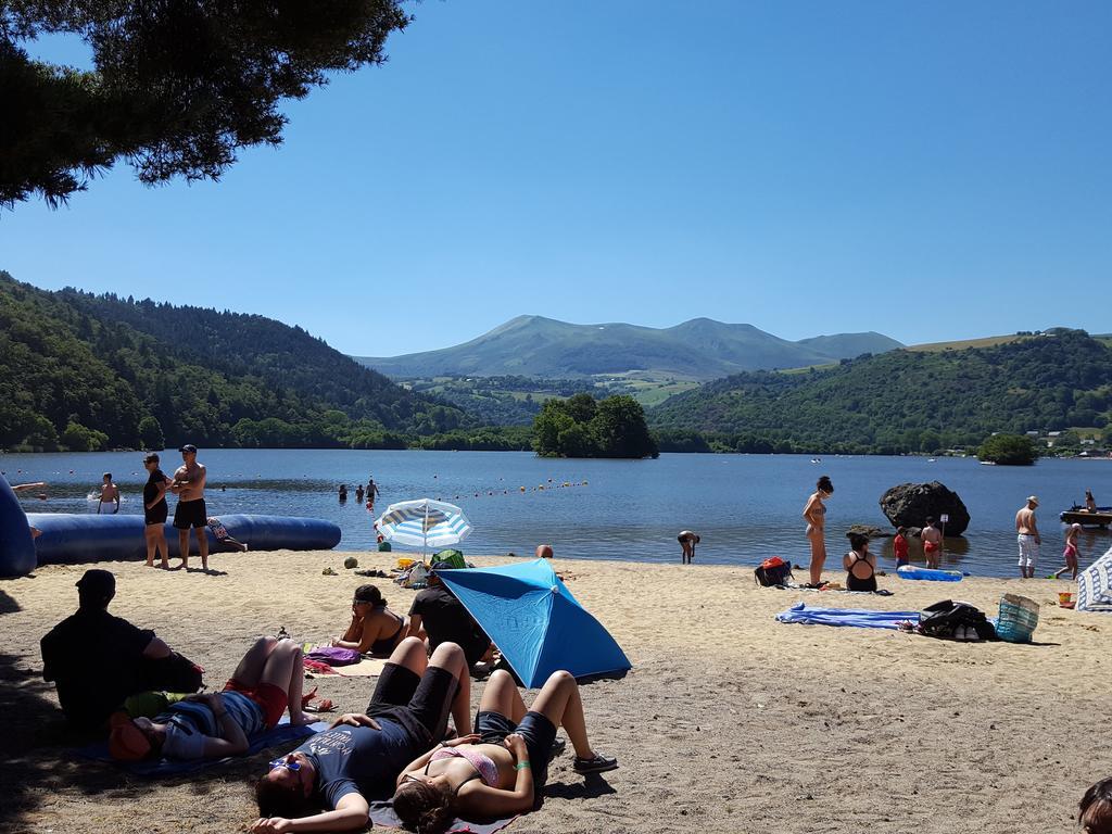 Les Chenets Chambon-sur-Lac Exterior foto